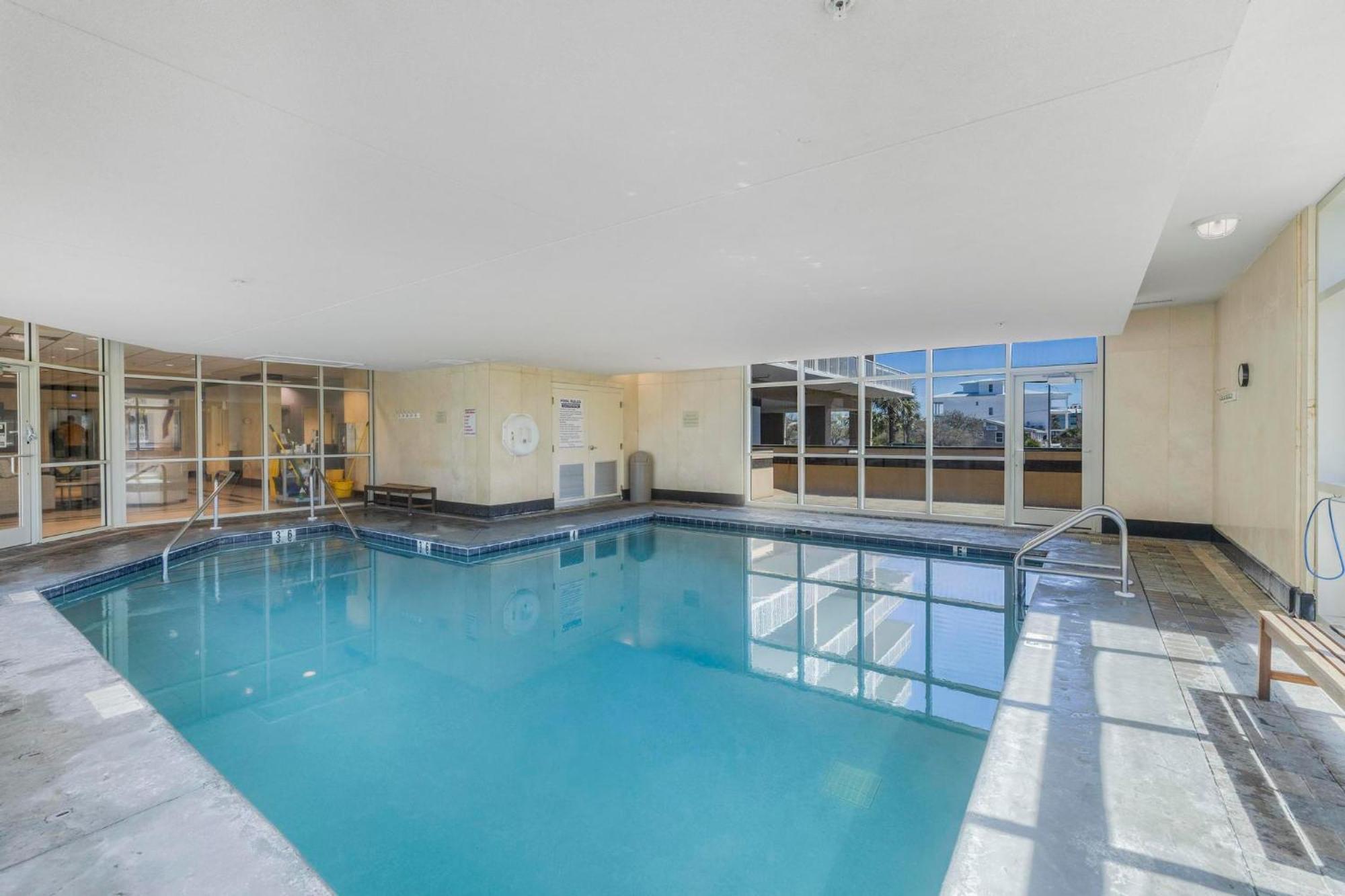 Crystal Tower 1906 By Vacation Homes Collection غولف شورز المظهر الخارجي الصورة